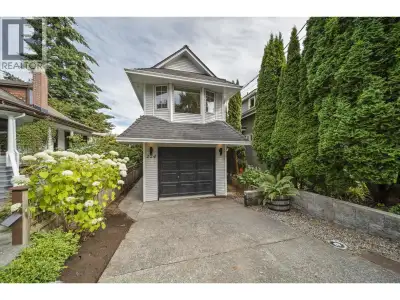 The best deal in one of New Westminster´s most loved neighbourhoods. Welcome to Queen´s Park, where...