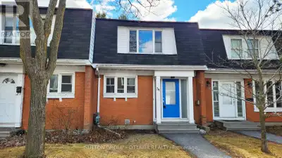 Bright and comfortable, easy-care townhouse in a quiet enclave just minutes from everyday amenities,...