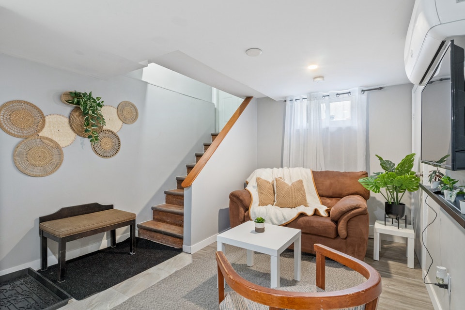 C2 MAIN - 3 BEDROOMS APARTMENT – FULLY FURNISHED 2