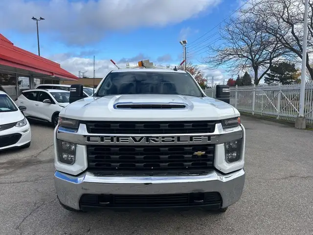 2020 Chevrolet SILVERADO 2500HD LT 4WD Crew Cab Cap Ladder Racks in Cars & Trucks in Oakville / Halton Region - Image 3