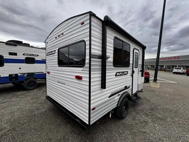 2027 ,Sun Lite,Sunset Park RV 15MB in Travel Trailers & Campers in Kamloops - Image 5