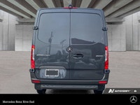Mercedes-Benz Rive-Sud, la destination Mercedes-Benz par excellence. Bienvenue en première classe. D... (image 3)