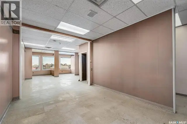 130 Main STREET N Moose Jaw, Saskatchewan in Commercial & Office Space for Sale in Moose Jaw - Image 37