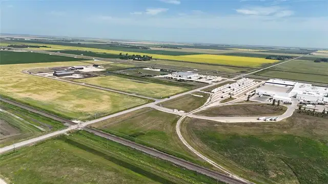 9 Poplar Bluff Road Portage La Prairie Rm, Manitoba in Land for Sale in Portage la Prairie - Image 12