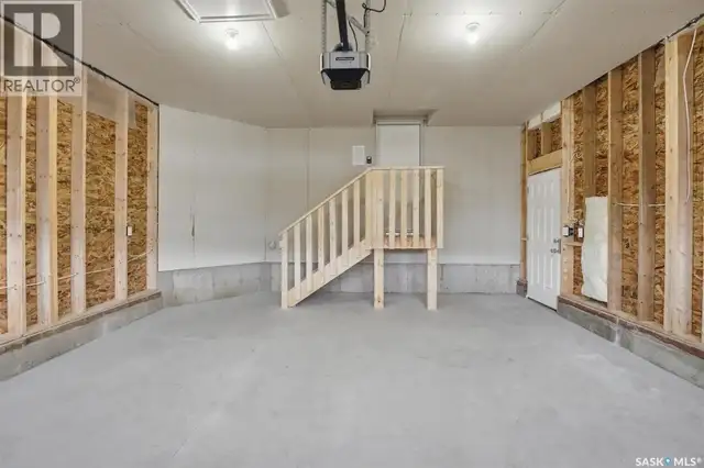238 Kostiuk CRESCENT Saskatoon, Saskatchewan in Houses for Sale in Saskatoon - Image 33