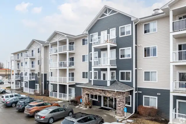 One Bed In Beautiful Sylvan Lake - $699 Security Deposit Promo in Long Term Rentals in Red Deer - Image 10