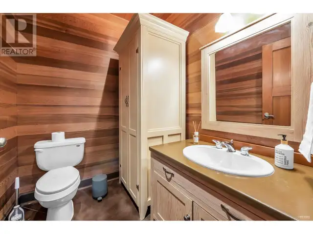 15781 EAST EGMONT SHORELINE Egmont, British Columbia in Houses for Sale in Sunshine Coast - Image 29