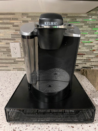 Keurig B60 Gourmet Coffee Maker w/ free storage compartment