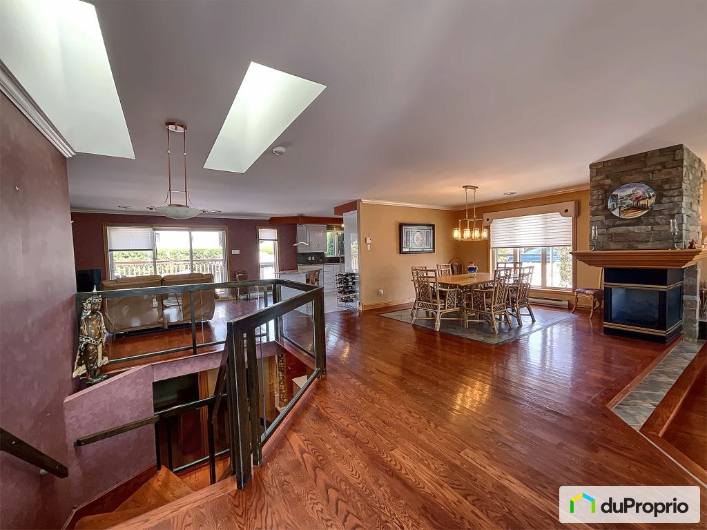 $945,000 - Bungalow for sale in Rosemere — photo 3