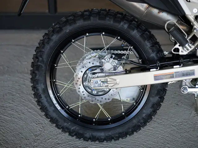 2026 Kawasaki KLX230 SHERPA S DUAL-SPORT / OFF-ROAD /STREET BIKE in Street, Cruisers & Choppers in Trenton - Image 13