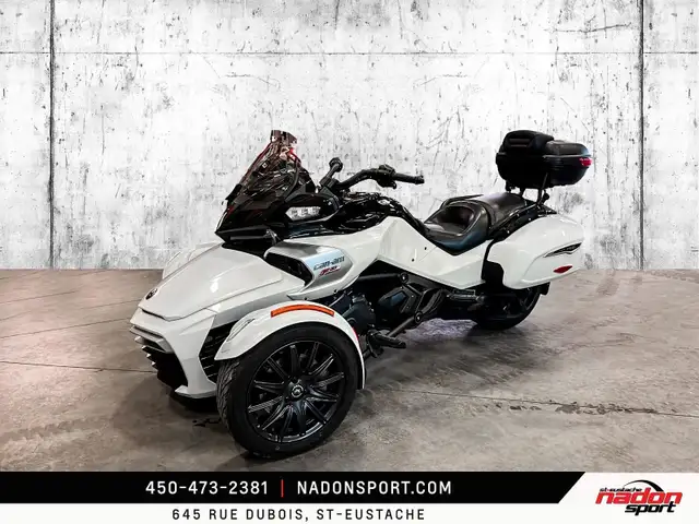 2018 CAN-AM SPYDER F3-T in Sport Touring in Laval / North Shore - Image 12