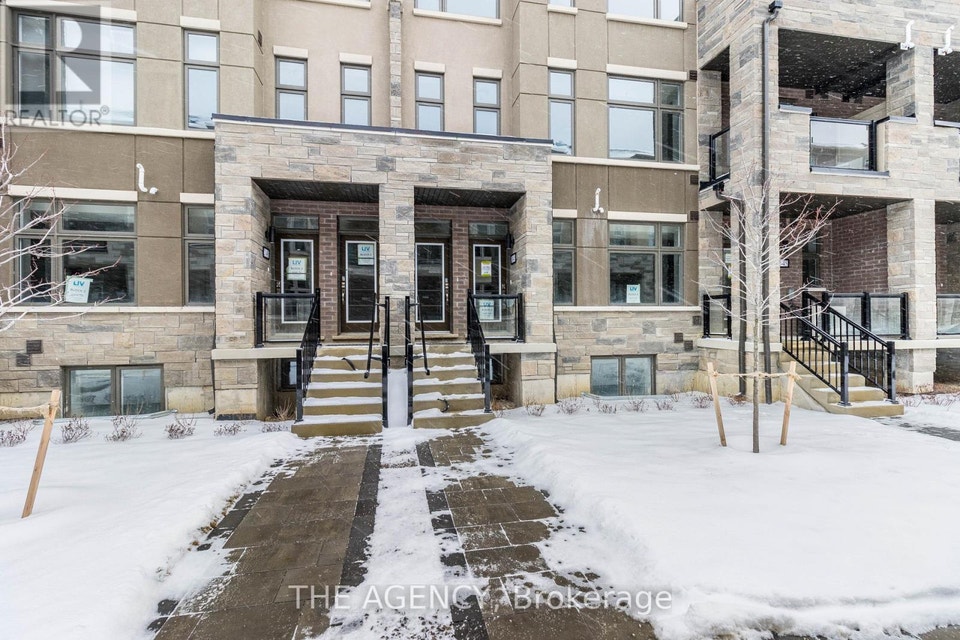 24 - 45 FIELDRIDGE CRESCENT Brampton (Sandringham-Wellington Nor 2