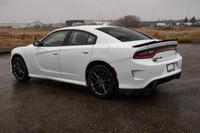 RADIO: UCONNECT 4C NAV W/8.4 DISPLAY,NAVIGATION & TRAVEL GROUP -inc: SiriusXM Traffic Radio: Uconnec... (image 1)