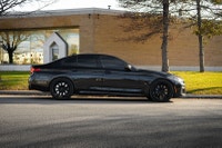 2022 BMW M550i xDrive – Twin-Turbo V8 Power, Luxury, and Precision Key Features & Options 4.4L TwinP... (image 3)