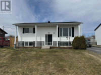 11 Otter AVE Manitouwadge, Ontario