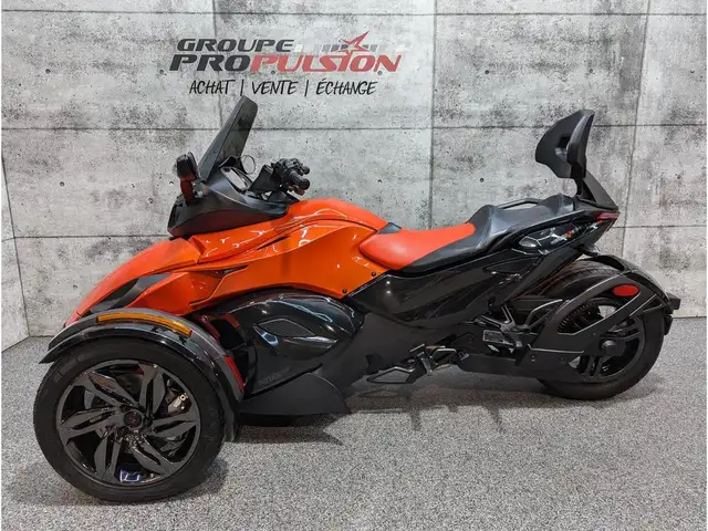 2016 Can-Am Spyder RS-S, SE5 | 24900km in Street, Cruisers & Choppers in Saguenay - Image 3