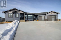 37 Quarry Bank Road Raymond, Alberta