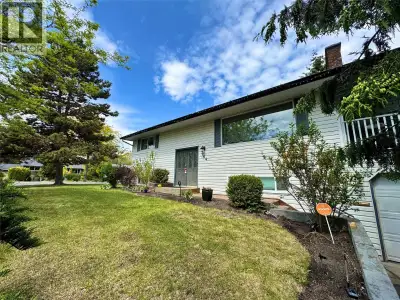Welcome to 964 Tronson Drive, located in the heart of the Glenmore Neighbourhood, just 6 minutes to...