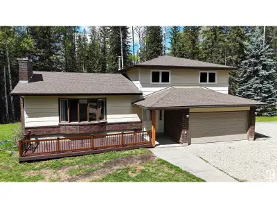 Beautiful Treed, Private, Picturesque Country Acreage (8.92 acres) 5 min From Town off Paved Bear La...