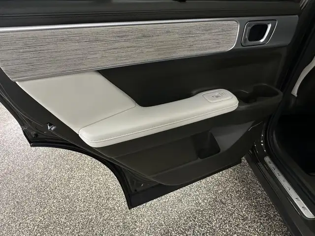 2025 Hyundai Santa Fe Ultimate Calligraphy AWD in Cars & Trucks in Belleville - Image 15