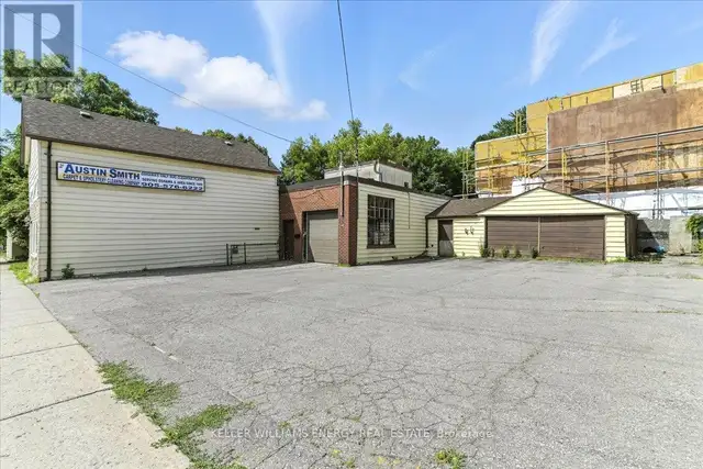 174 MARY STREET N Oshawa (O'Neill), Ontario63005670878723121