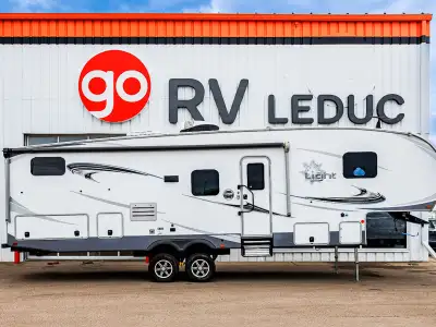Thank you for considering this vehicle. For detailed information, please contact the dealer. 2019 Op...