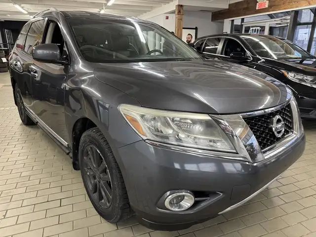 2014 Nissan Pathfinder 2WD 4dr SL in Cars & Trucks in Longueuil / South Shore - Image 8