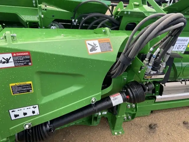 2025 John Deere HDR 50 in Farming Equipment in Swift Current - Image 25