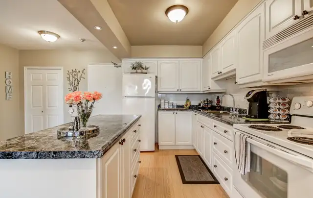 398 Vine St. - one bedroom Apartment Available! in Long Term Rentals in St. Catharines - Image 6