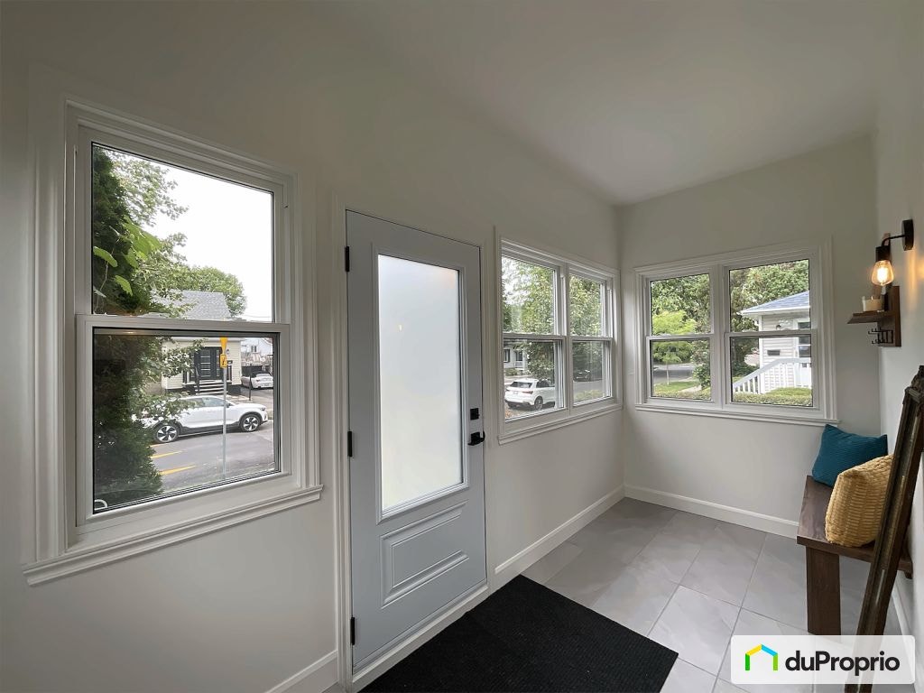13e Avenue — photo 3