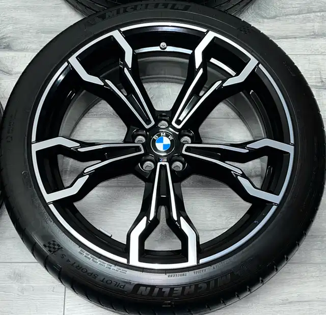 2022 BMW X3M / X4M 21" OEM Rims & Tires & TPMS *BRAND NEW* in Tires & Rims in Markham / York Region - Image 4