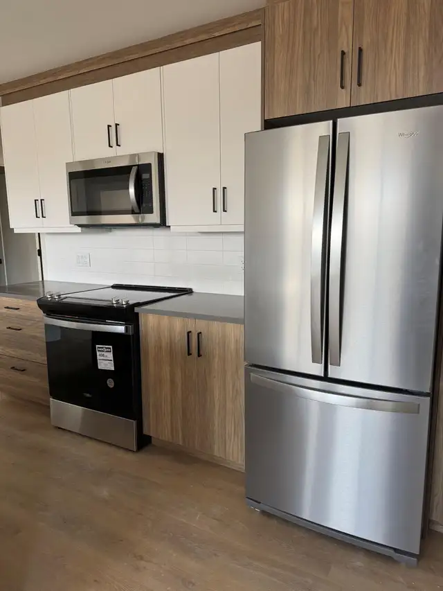 Modern 2 Bedroom Corner in the Heart of Halifax in Long Term Rentals in City of Halifax - Image 6