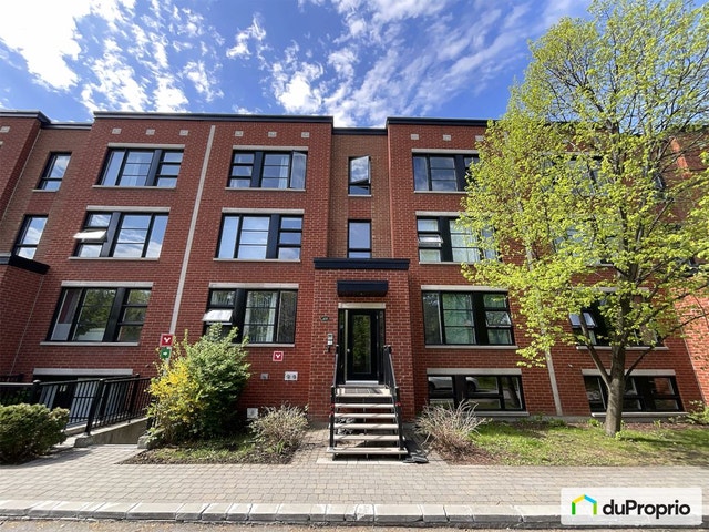 $425,000 - Condominium in Villeray / St-Michel / Parc-Extension — photo 1