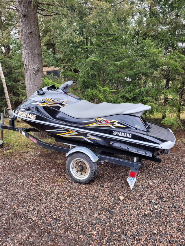 2012 yamaha waverunner vxs in Personal Watercraft in Muskoka - Image 4