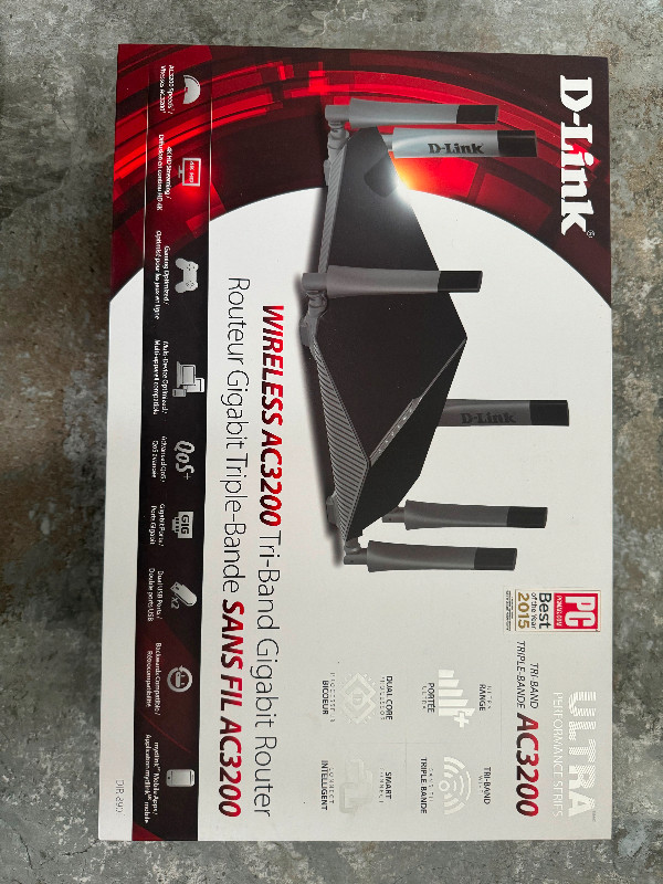 D-Link Wireless AC3200 Tri-Band Gigabit Router New in Networking in St. Catharines