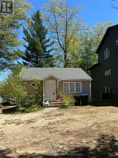 Welcome to this cozy 1-bedroom, 1-bathroom cottage nestled on an expansive 50ft x 380ft riverfront l...