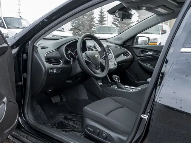 2024 Chevrolet Malibu 1LT in Cars & Trucks in Mississauga / Peel Region - Image 9