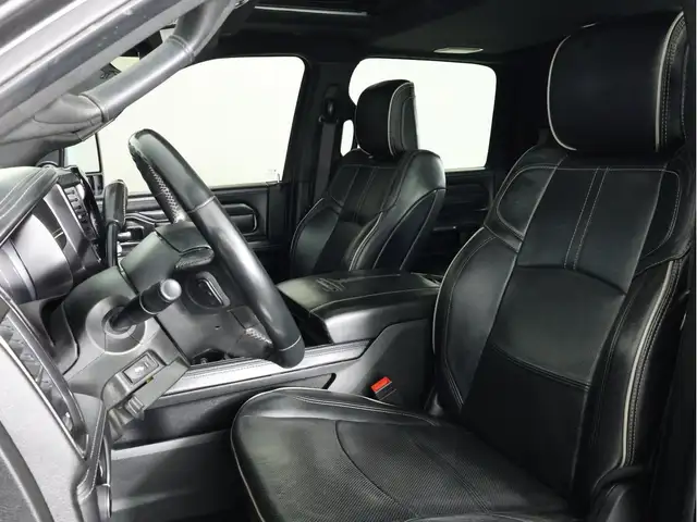 2023 Ram 3500 CREW CAB NIGHT EDITION | POWER SUNROOF | 4X4 in Cars & Trucks in Calgary - Image 16