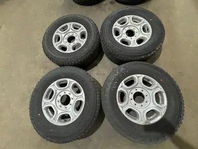 Four Brand New Ford F350 LT275/70R18 Aluminum Tire and Wheel combinations with factory TPMS sensor....