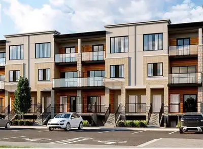Spacious Three Bedroom Townhouse Centrally Located close to shopping, transit, schools and easy High...