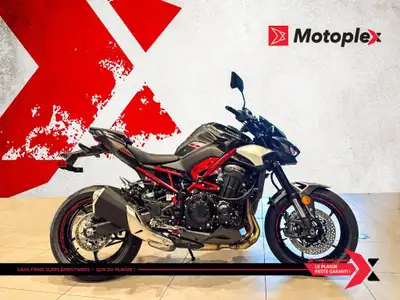 Motoplex St-Eustache Z900 La Z900 super denudee introduit la version la plus evoluee du Sugomi combi...