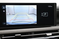 Modern, capable, and packed with smart features, this 2025 Hyundai Tucson delivers comfort, performa... (image 6)