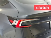 NO ACCIDENTS / CLEAN CARFAX / 1 OWNER / Power Tailgate/Hatch, Auto Dimming Rearview Mirror, Front He... (image 9)