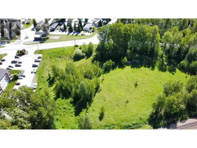 85 Cokato Road Fernie, British Columbia in Land for Sale in Cranbrook - Image 20