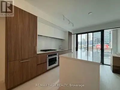 403 - 1 HILLSDALE AVENUE W Toronto (Yonge-Eglinton), Ontario