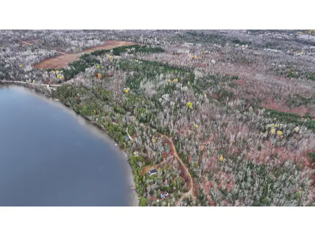16 Ch. des Cèdres Cayamant, Quebec in Land for Sale in Gatineau - Image 10