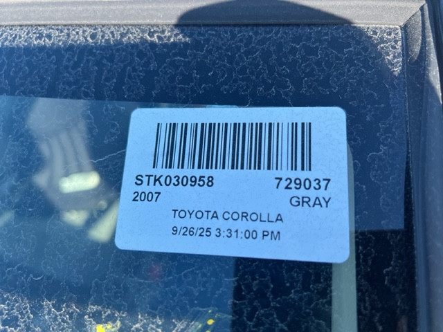 2007 TOYOTA COROLLA   Just in for parts at Pic N Save! in Auto Body Parts in Hamilton - Image 4