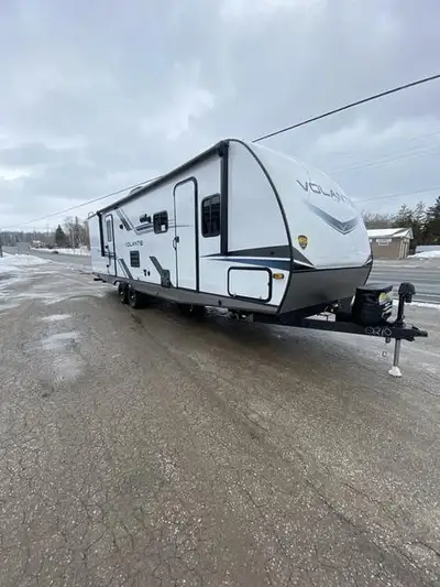 2024 Volante 29RB Couples Trailer EXCELLENT CONDITION FINANCING & EXTENDED WARRANTY AVAILABLE ALL AP...