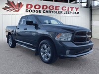 This Ram 1500 Classic delivers a Regular Unleaded V-6 3.6 L/220 engine powering this Automatic trans... (image 5)