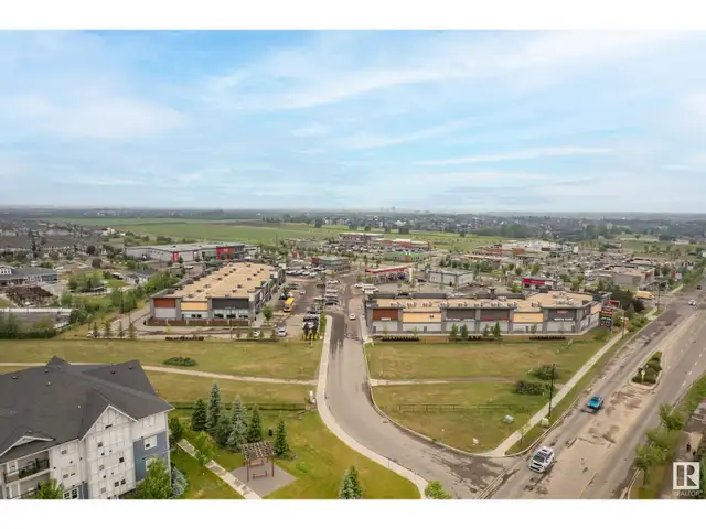 #63 2905 141 ST SW Edmonton, Alberta62864392899713124